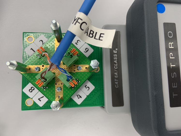 測(cè)試跳線夾具-4.jpg 測(cè)試跳線夾具-4.jpg