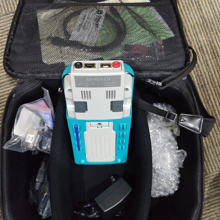 經(jīng)濟型線纜認證分析儀和網(wǎng)絡分析儀一體機